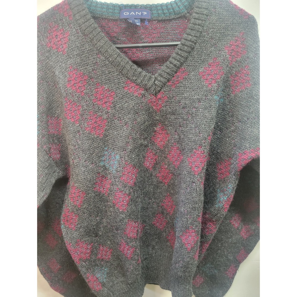 Vtg GANT Wool Sweater Mens Medium‎ Gray Red Diamond V Neck Knitwear Pullover